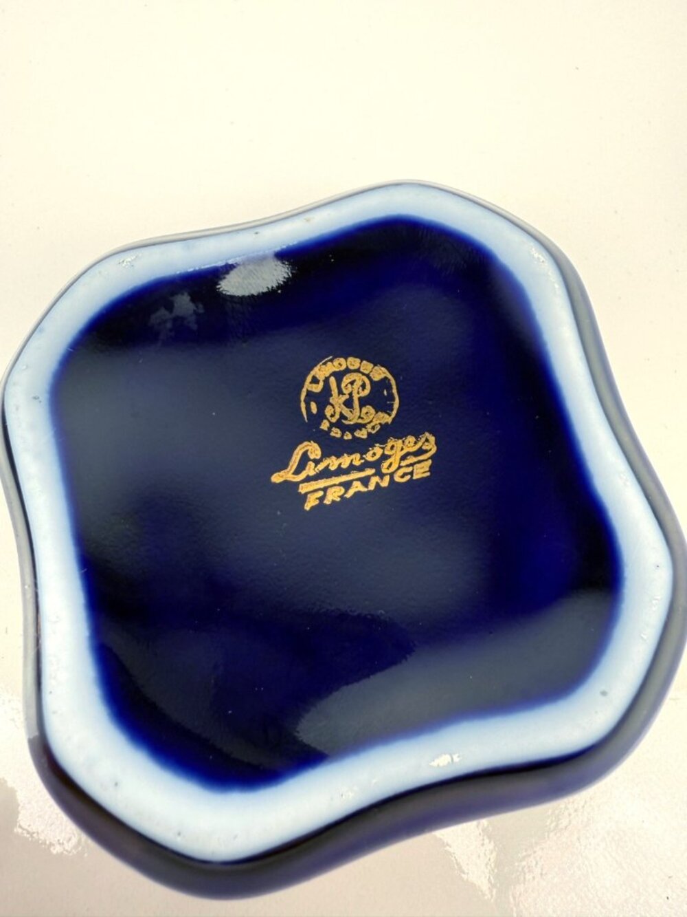 LIMOGES FRANCE Ornate Gold Gilded Cobalt Blue Porcelain Trinket‎ Box - Picture 10 of 13